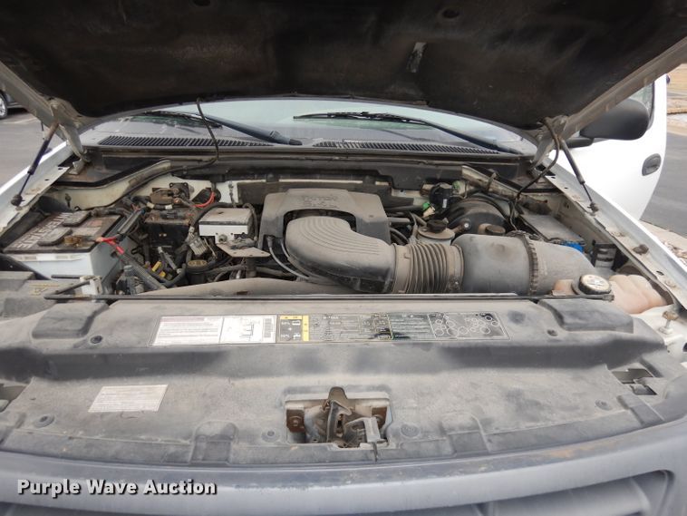 image for item DJ2862 2001 Ford F150 XL  pickup truck