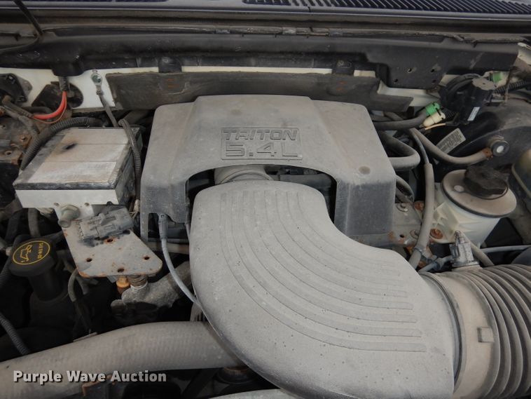 image for item DJ2862 2001 Ford F150 XL  pickup truck