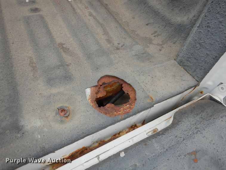 image for item DJ2862 2001 Ford F150 XL  pickup truck