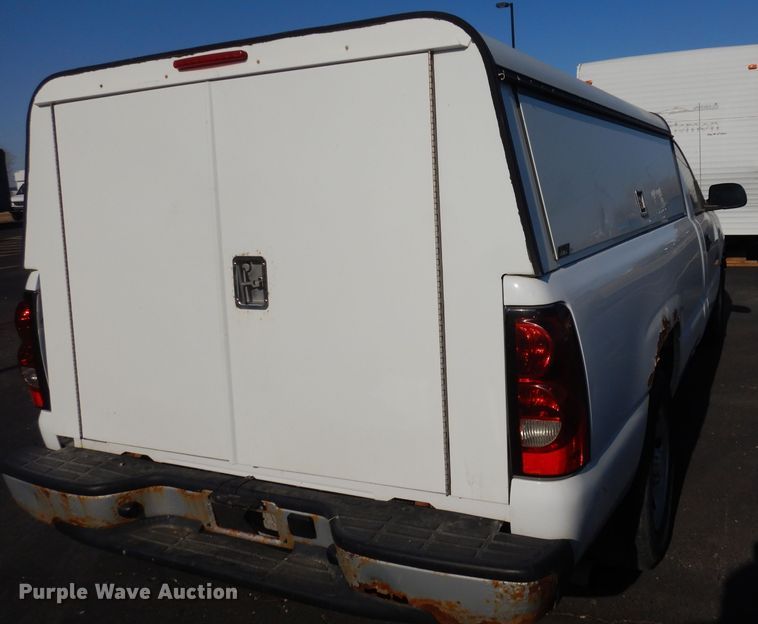 image for item DJ2868 2006 Chevrolet Silverado 1500  pickup truck