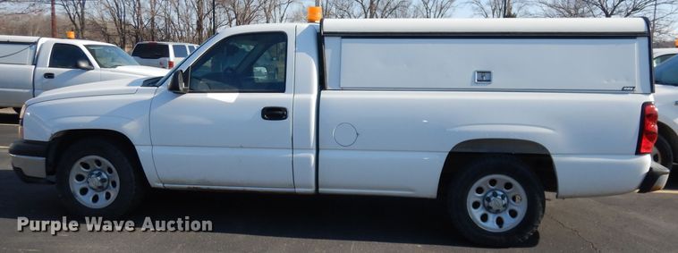 image for item DJ2868 2006 Chevrolet Silverado 1500  pickup truck