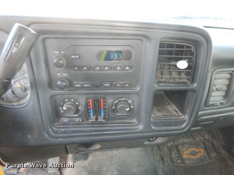 image for item DJ2868 2006 Chevrolet Silverado 1500  pickup truck