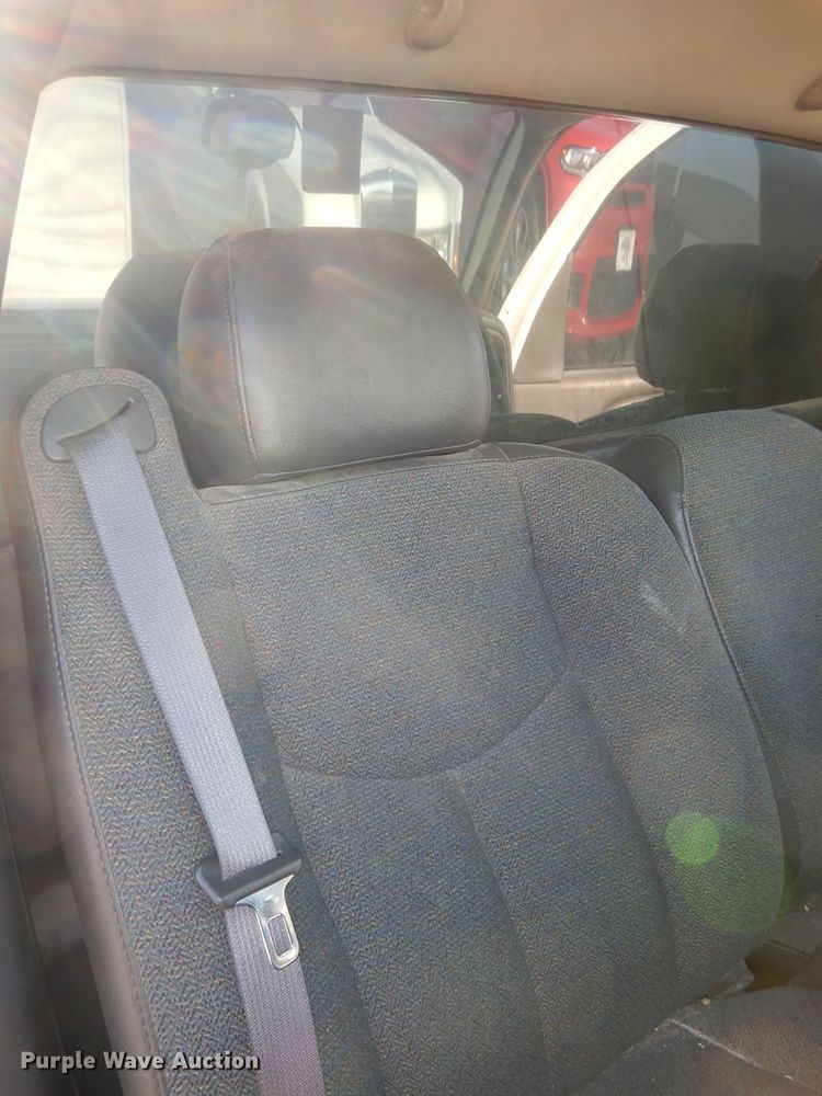 image for item DJ2868 2006 Chevrolet Silverado 1500  pickup truck