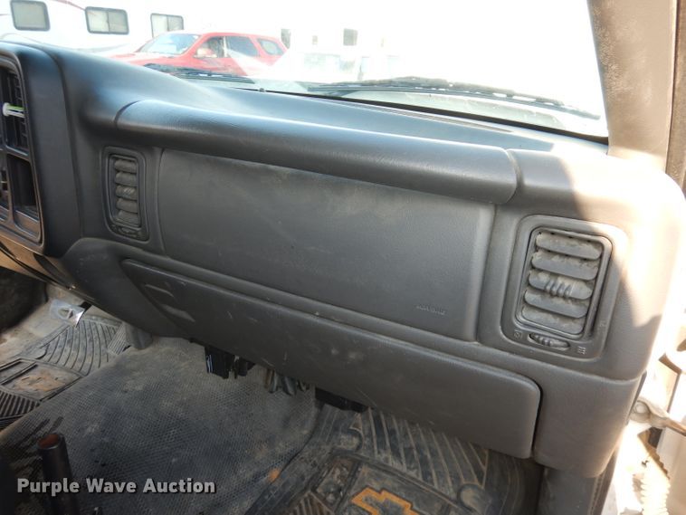 image for item DJ2868 2006 Chevrolet Silverado 1500  pickup truck