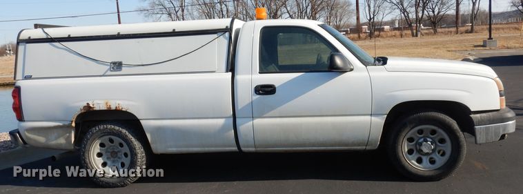image for item DJ2869 2006 Chevrolet Silverado 1500  pickup truck