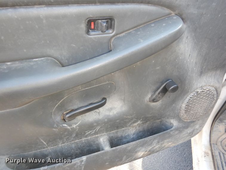 image for item DJ2869 2006 Chevrolet Silverado 1500  pickup truck