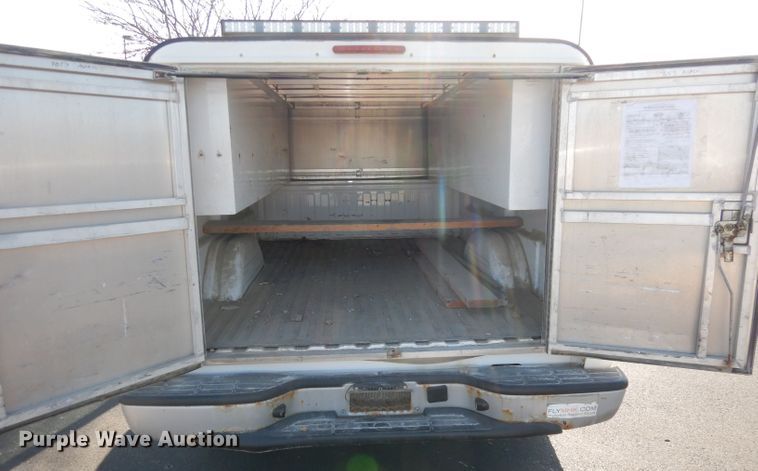 image for item DJ2869 2006 Chevrolet Silverado 1500  pickup truck