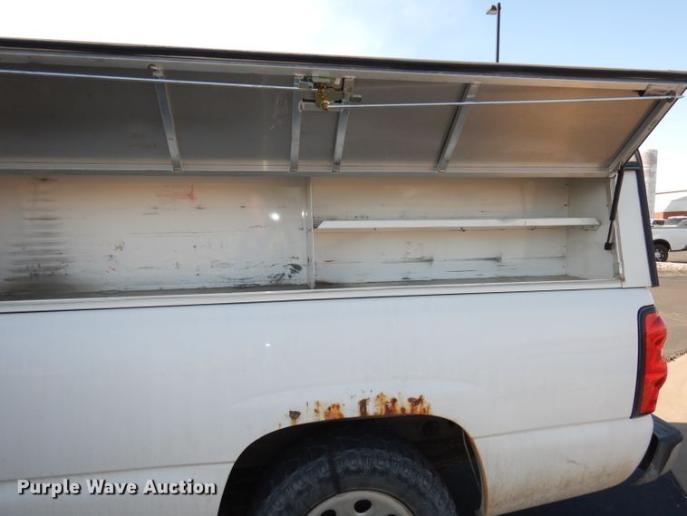 image for item DJ2869 2006 Chevrolet Silverado 1500  pickup truck