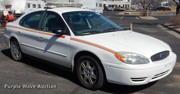 image for item DJ2870 2006 Ford Taurus SE