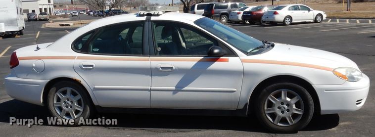 image for item DJ2870 2006 Ford Taurus SE