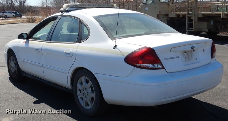 image for item DJ2870 2006 Ford Taurus SE