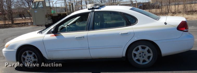 image for item DJ2870 2006 Ford Taurus SE