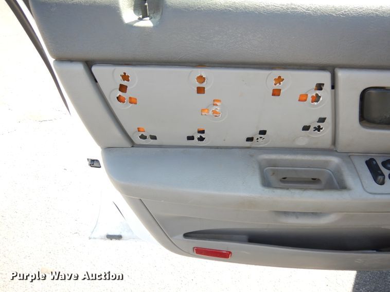 image for item DJ2870 2006 Ford Taurus SE