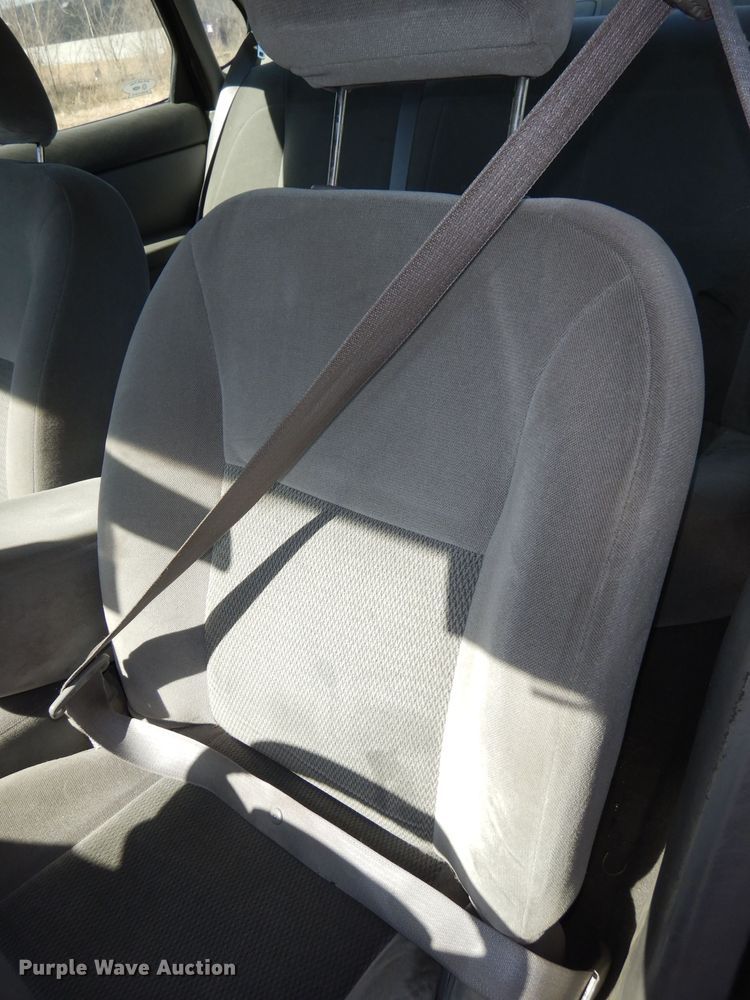 image for item DJ2870 2006 Ford Taurus SE