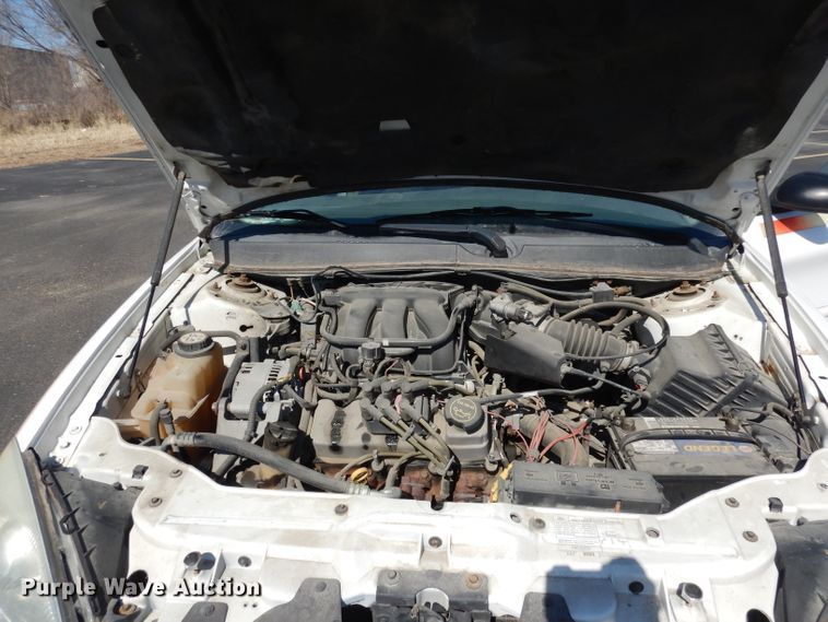 image for item DJ2870 2006 Ford Taurus SE