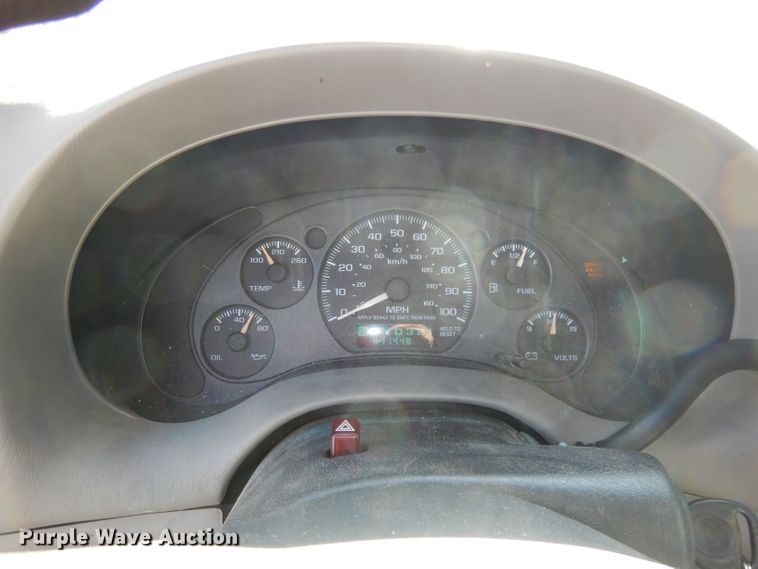 image for item DJ2871 2001 Chevrolet S10  Ext. Cab pickup truck