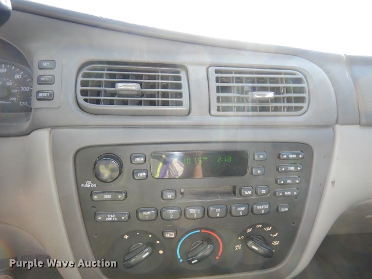 image for item DJ2872 2006 Ford Taurus SE