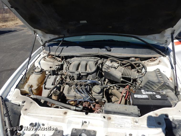 image for item DJ2872 2006 Ford Taurus SE