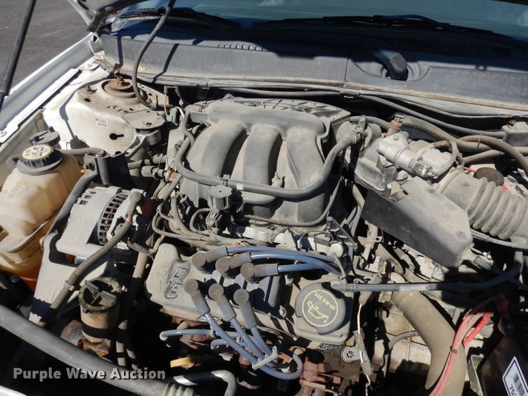 image for item DJ2872 2006 Ford Taurus SE