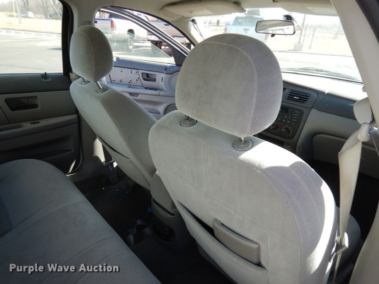 image for item DJ2872 2006 Ford Taurus SE