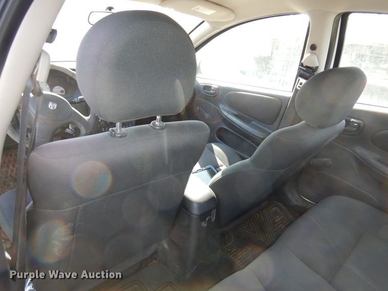 image for item DJ2874 2005 Dodge Neon