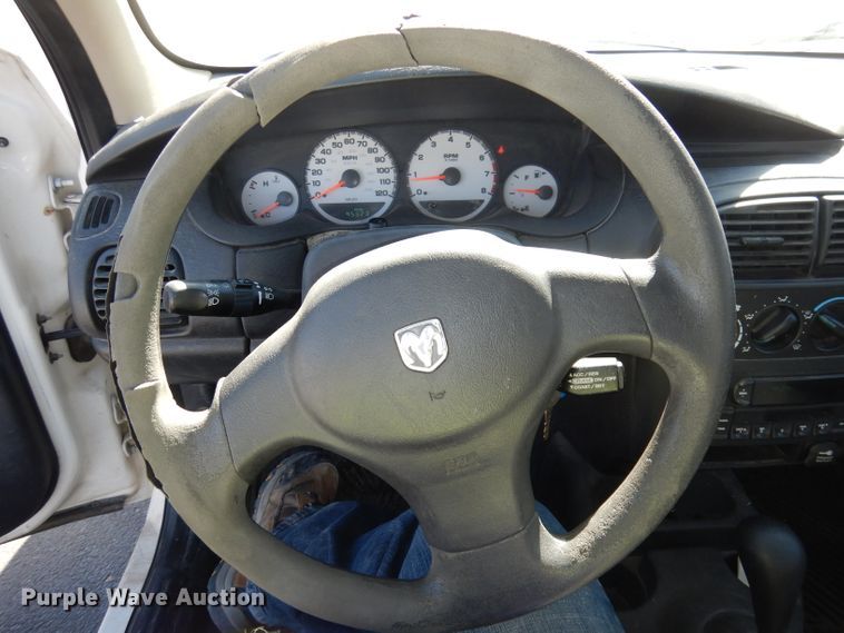 image for item DJ2874 2005 Dodge Neon