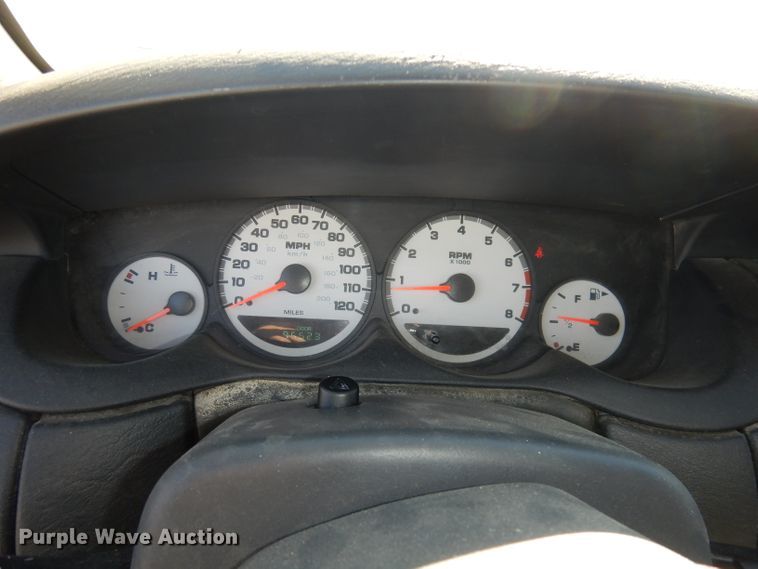 image for item DJ2874 2005 Dodge Neon