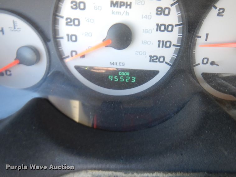 image for item DJ2874 2005 Dodge Neon