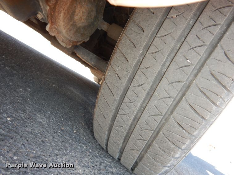 image for item DJ2874 2005 Dodge Neon