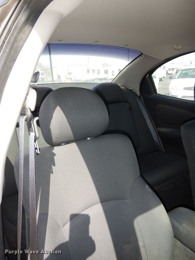 image for item DJ2874 2005 Dodge Neon