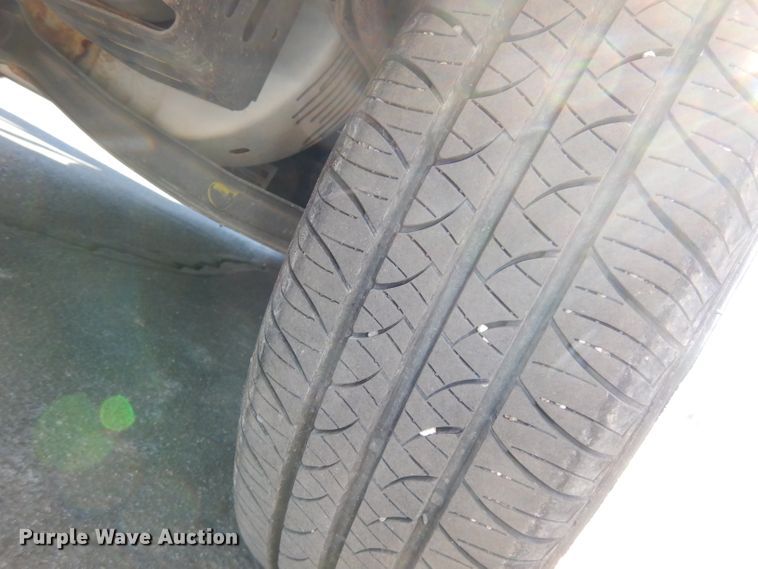 image for item DJ2874 2005 Dodge Neon