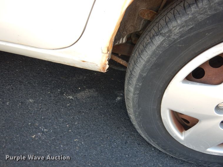 image for item DJ2874 2005 Dodge Neon