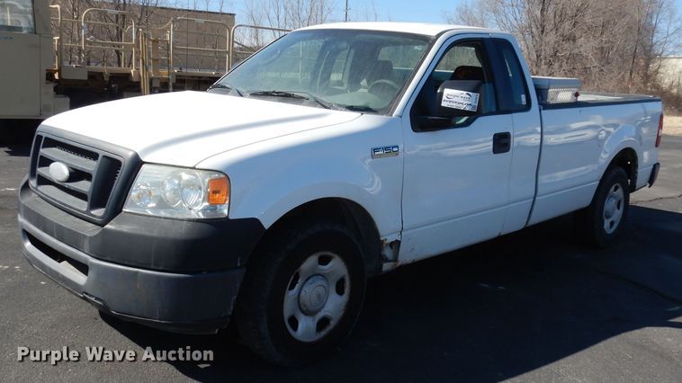 image for item DJ2876 2007 Ford F150 XL  pickup truck