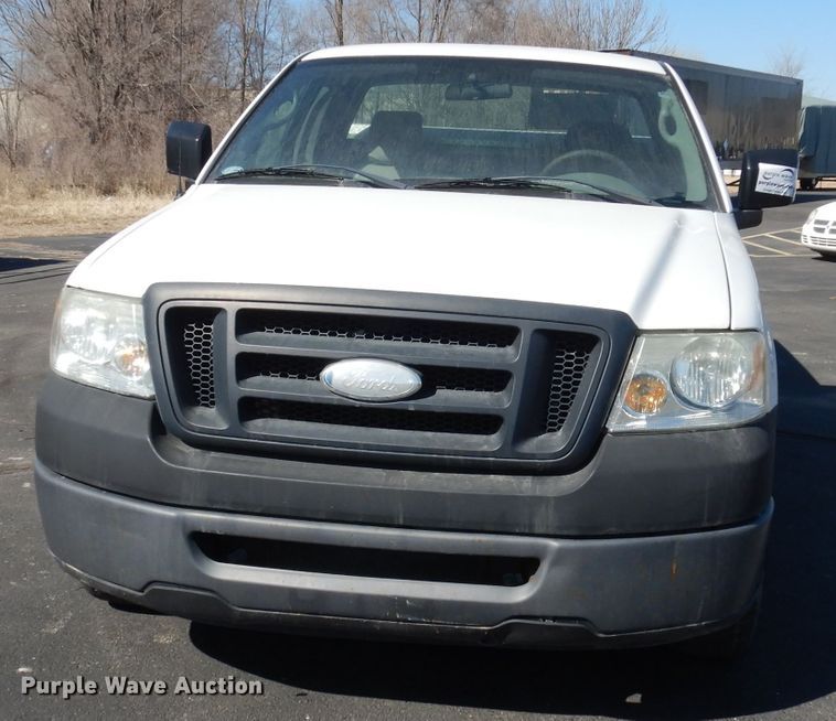 image for item DJ2876 2007 Ford F150 XL  pickup truck