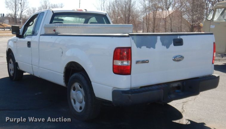 image for item DJ2876 2007 Ford F150 XL  pickup truck