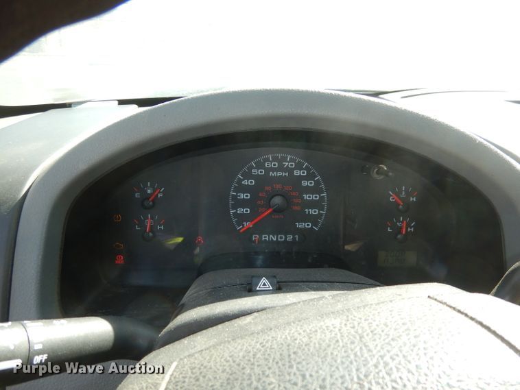 image for item DJ2876 2007 Ford F150 XL  pickup truck