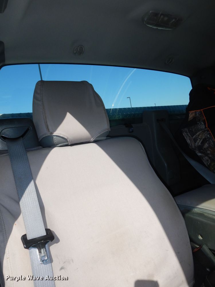 image for item DJ2876 2007 Ford F150 XL  pickup truck