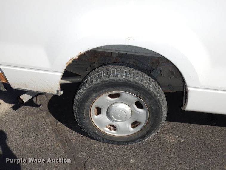 image for item DJ2876 2007 Ford F150 XL  pickup truck