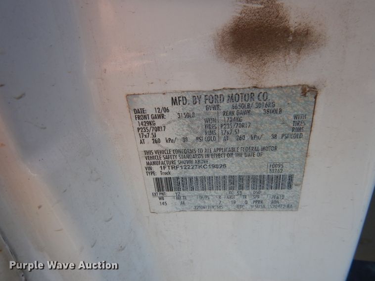 image for item DJ2876 2007 Ford F150 XL  pickup truck