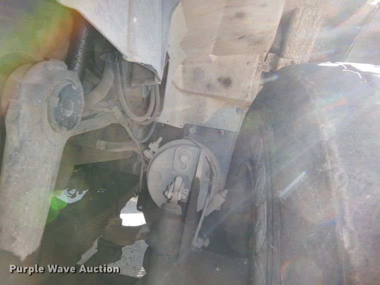 image for item DJ2906 2007 International 7400  sewer jetter truck