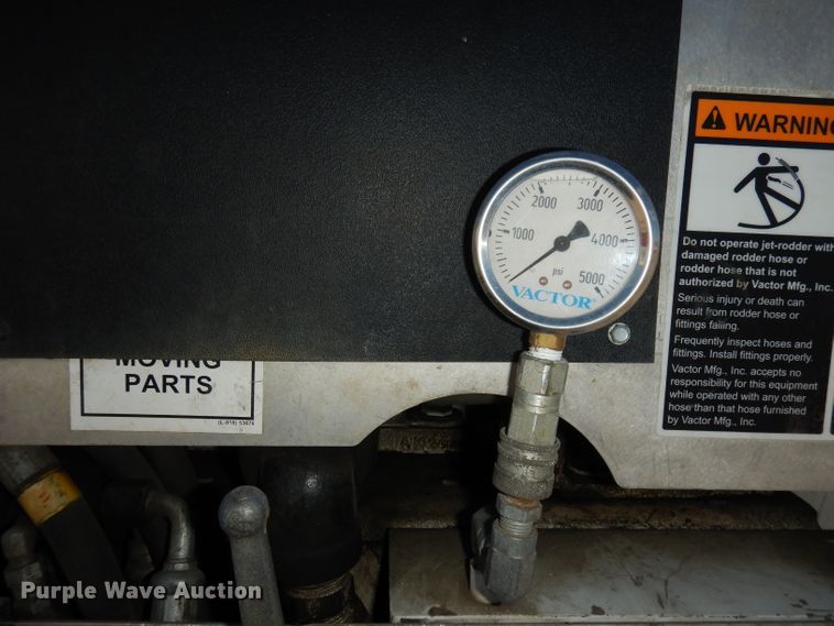 image for item DJ2906 2007 International 7400  sewer jetter truck