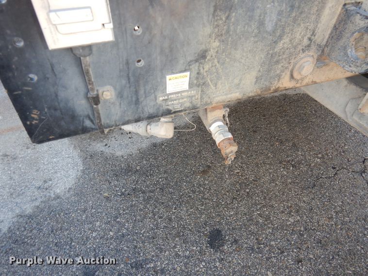 image for item DJ2906 2007 International 7400  sewer jetter truck