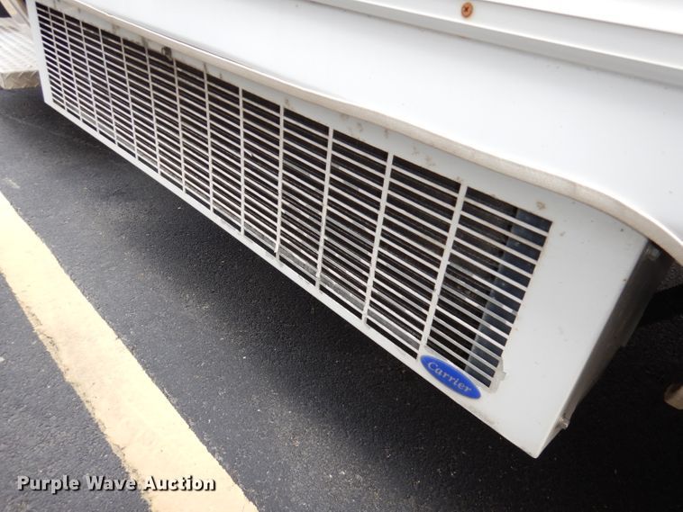 image for item DJ2913 2010 Ford E450 Super Duty  shuttle bus