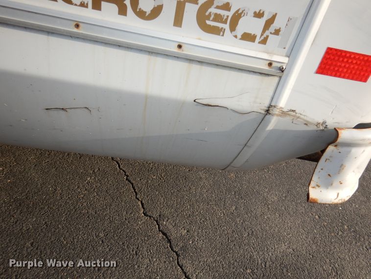 image for item DJ2916 2012 Ford E350 Super Duty  shuttle bus