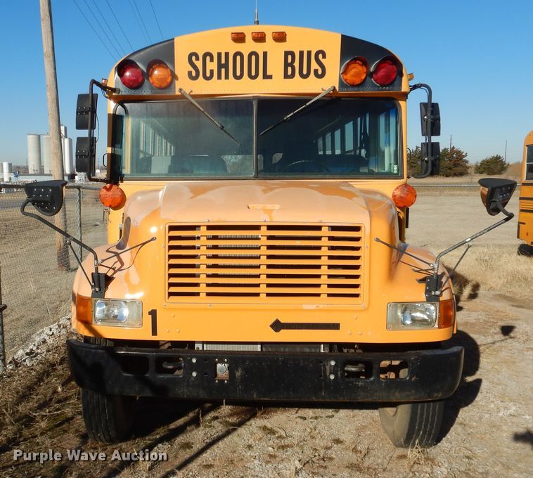 image for item DJ4962 1999 International 3800  school bus
