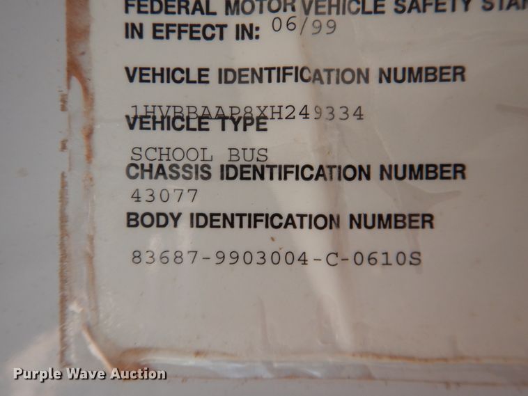 image for item DJ4962 1999 International 3800  school bus