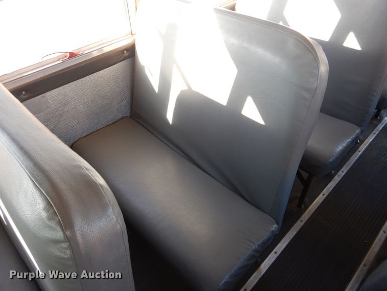 image for item DJ4962 1999 International 3800  school bus