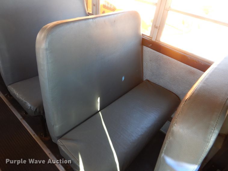 image for item DJ4963 1997 International 3800  school bus