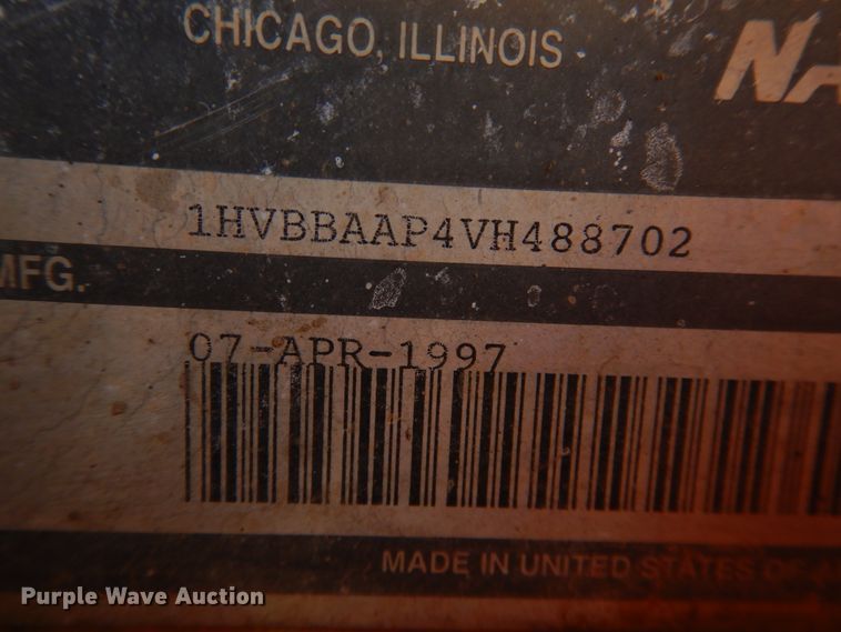 image for item DJ4963 1997 International 3800  school bus