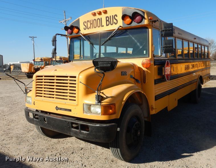 image for item DJ4964 1996 International 3800  school bus